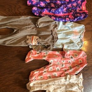 5 pairs of pajamas